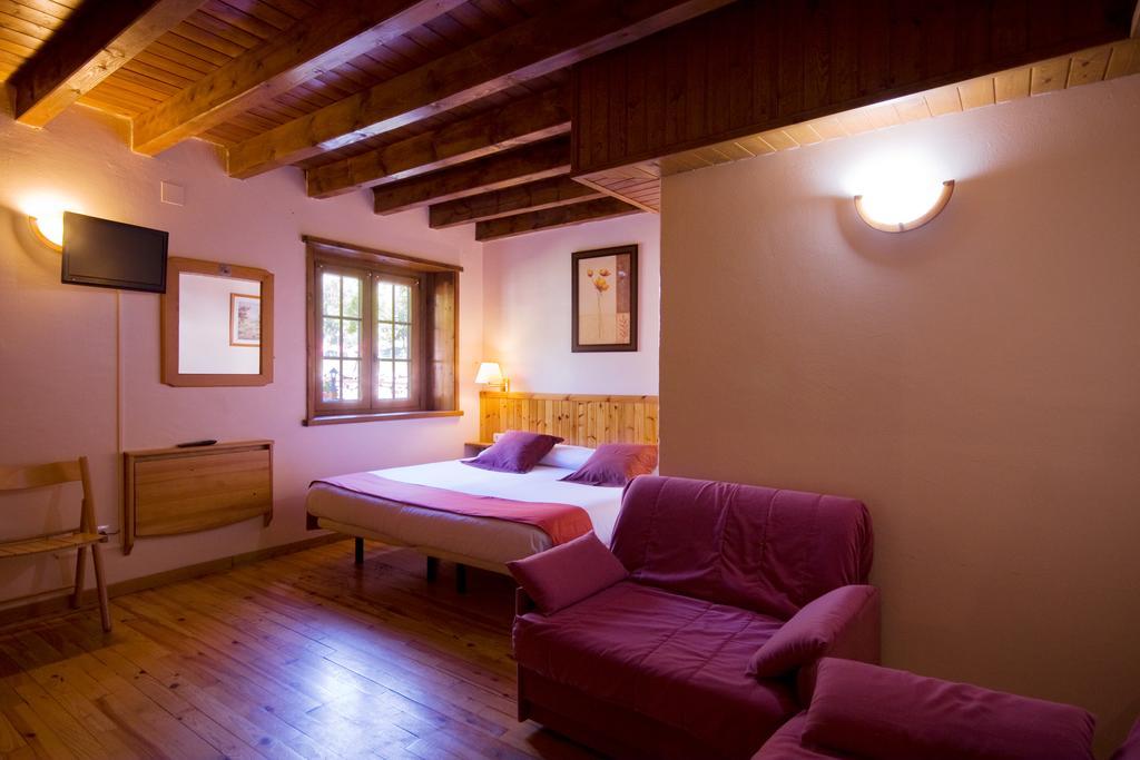 El Bouquet Hotel Pla de l'Ermita Quarto foto